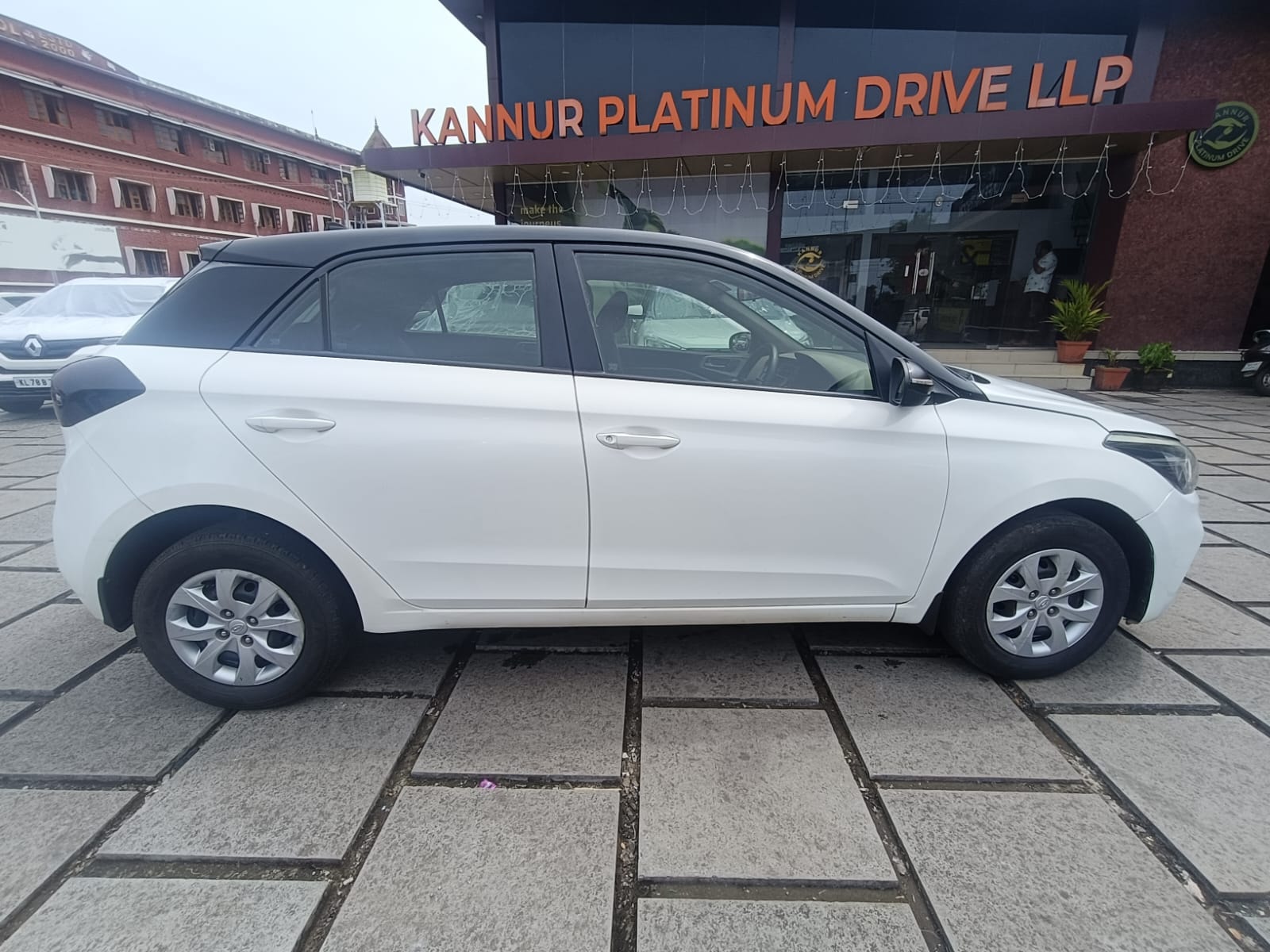 Elite i20 image 5 Elite i20 image 5