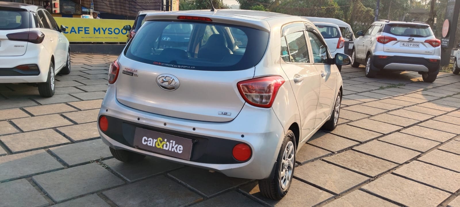 Grand i10 image 5 Grand i10 image 5