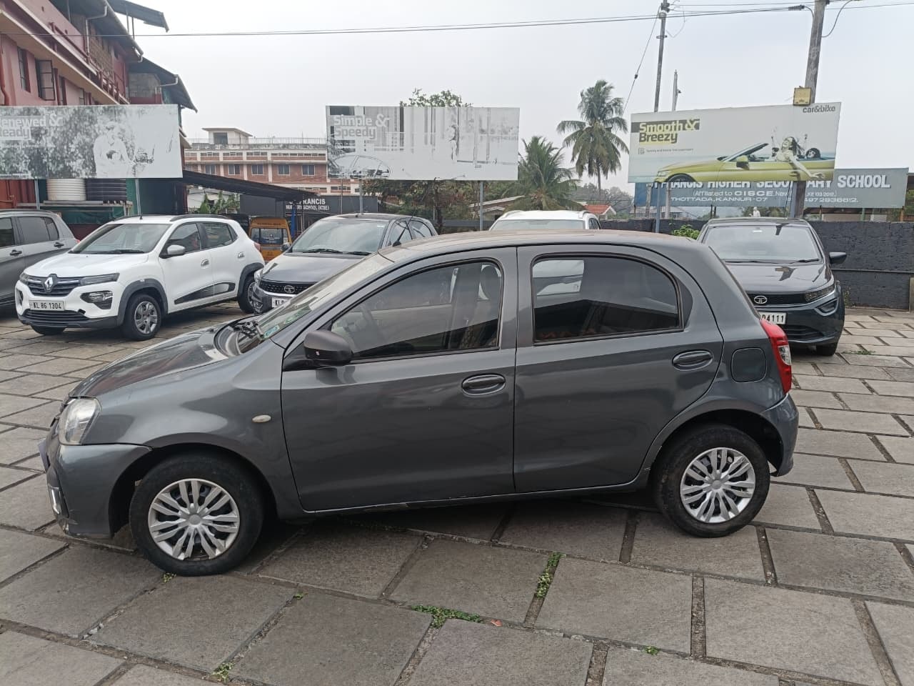 Etios Liva image 2 Etios Liva image 2