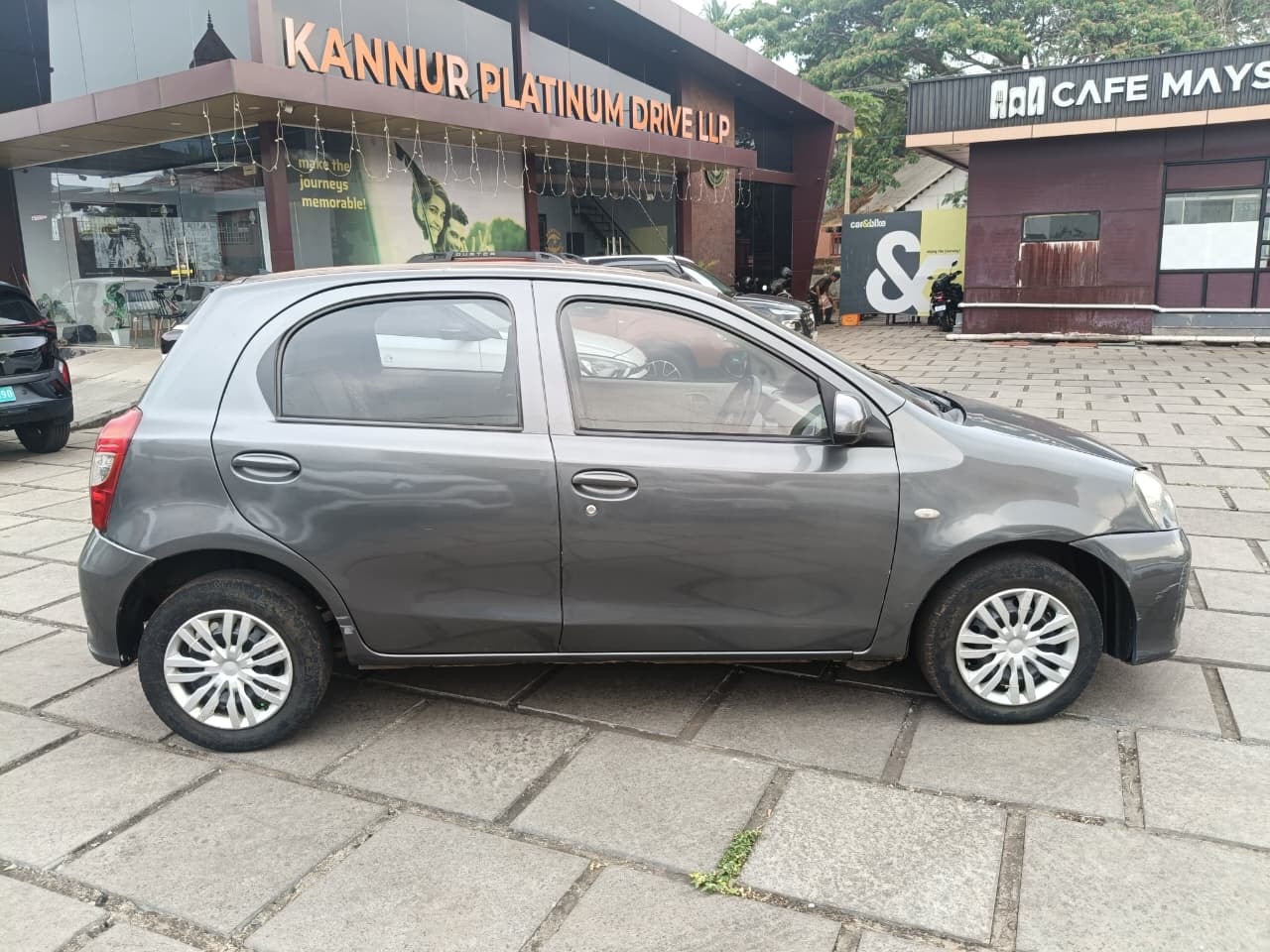 Etios Liva image 6 Etios Liva image 6