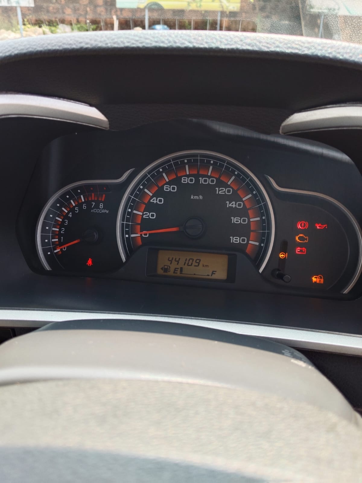 Alto K10 image 11 Alto K10 image 11