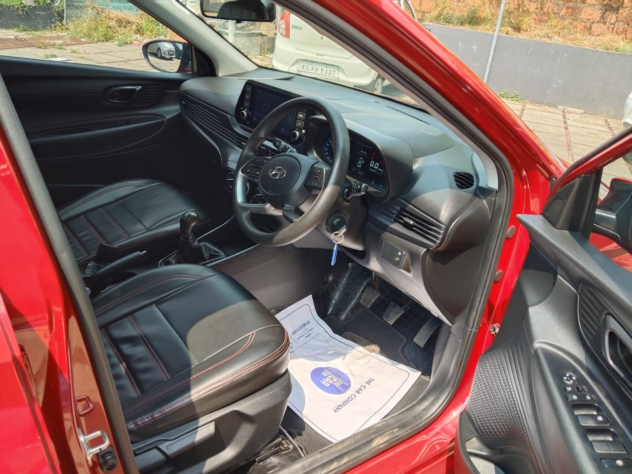 Elite i20 image 16 Elite i20 image 16