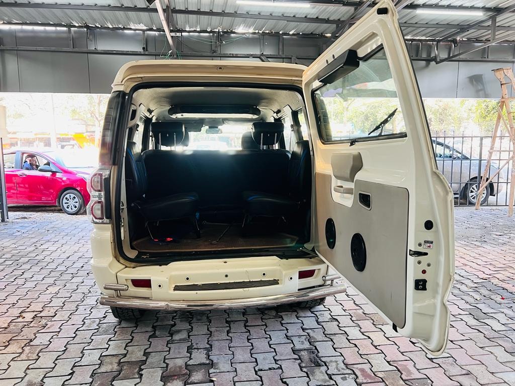 Scorpio image 10 Scorpio image 10