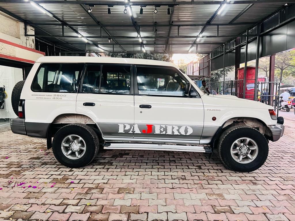 Pajero image 6 Pajero image 6