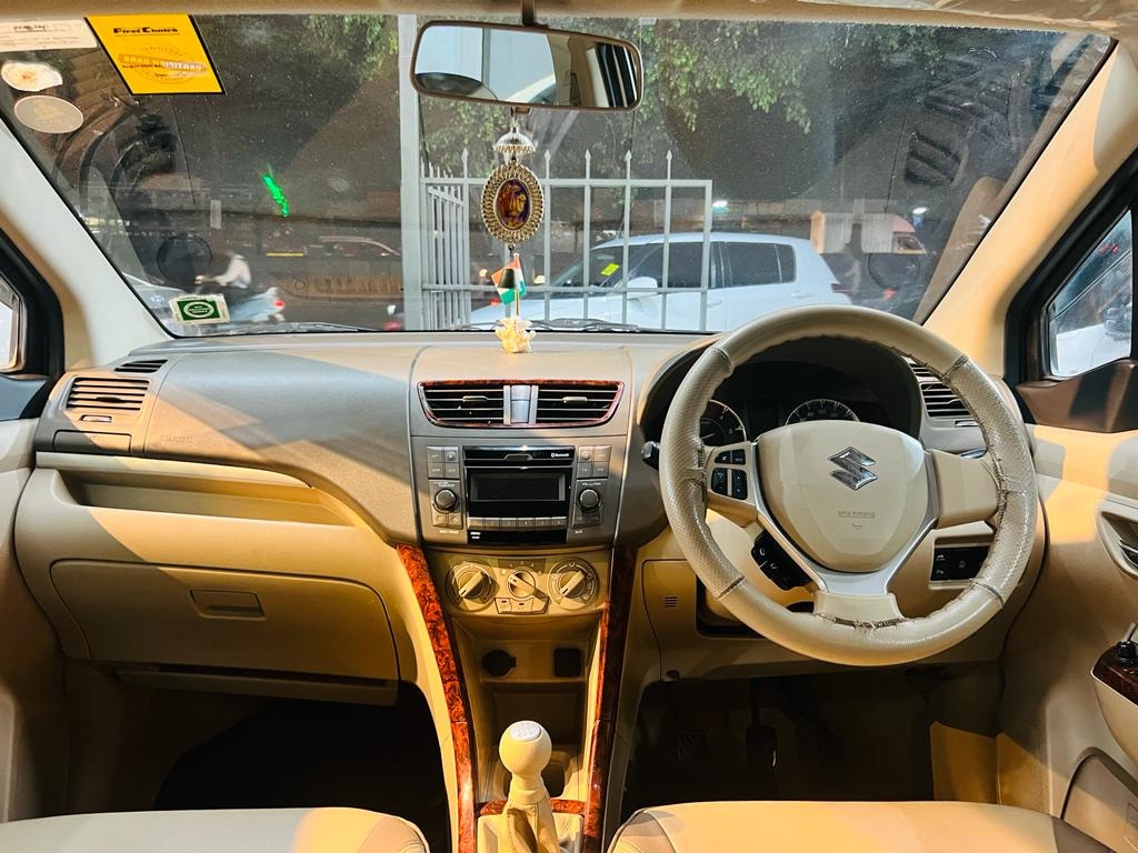 Ertiga image 12 Ertiga image 12