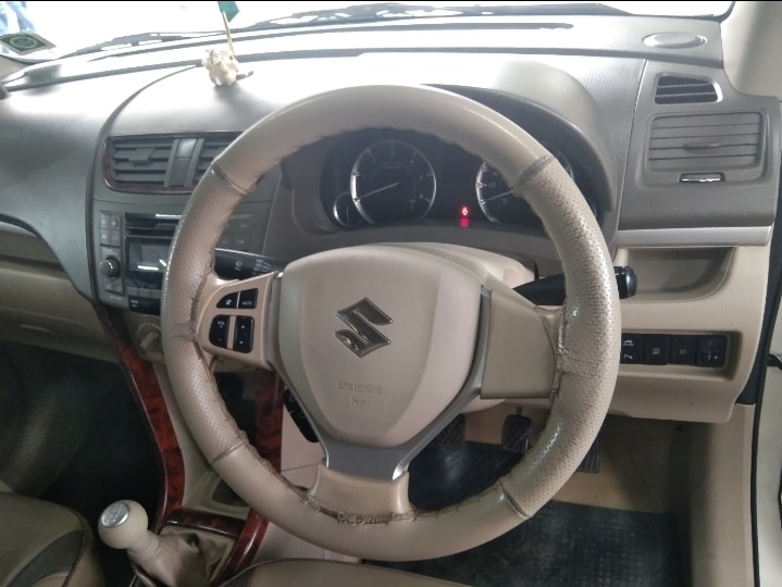 Ertiga image 13 Ertiga image 13