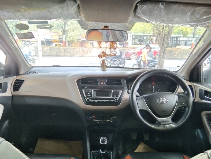 Elite i20 image 12 Elite i20 image 12