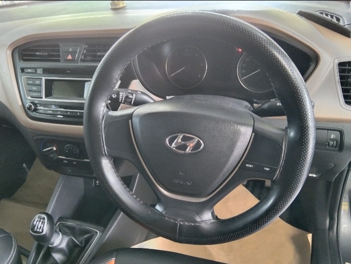 Elite i20 image 13 Elite i20 image 13