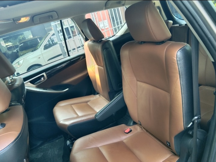 Innova Crysta image 15 Innova Crysta image 15