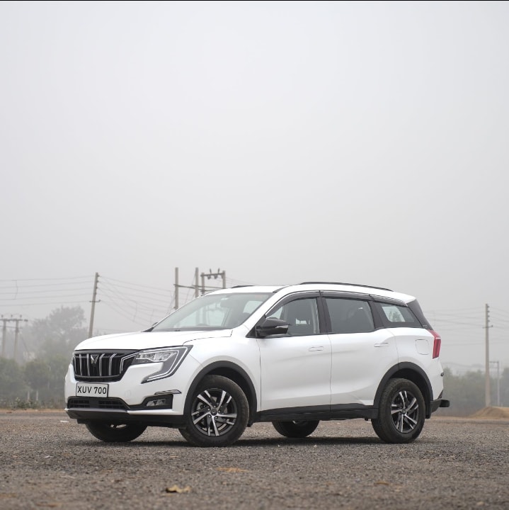 XUV700 image 1 XUV700 image 1