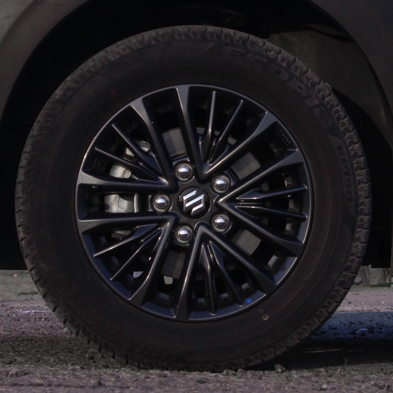 XL6 image 9 XL6 image 9