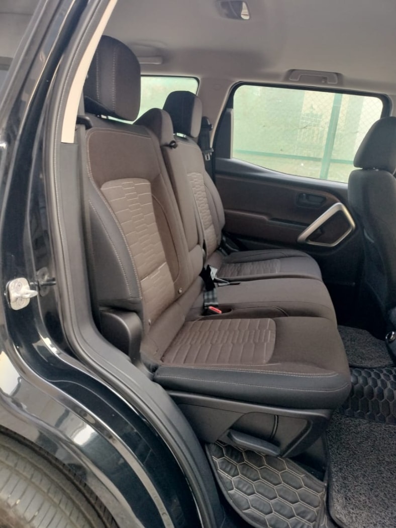 Scorpio-N image 12 Scorpio-N image 12