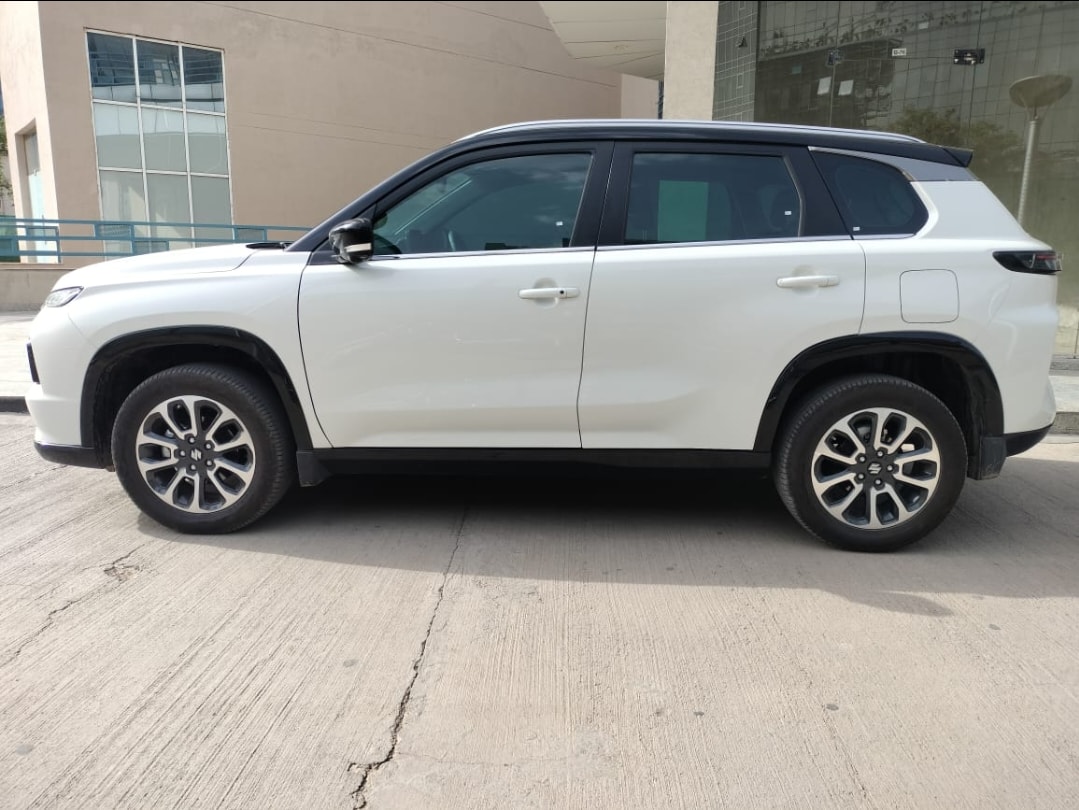 Grand Vitara image 2 Grand Vitara image 2