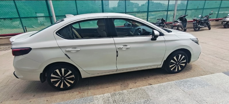 City Hybrid eHEV image 6 City Hybrid eHEV image 6