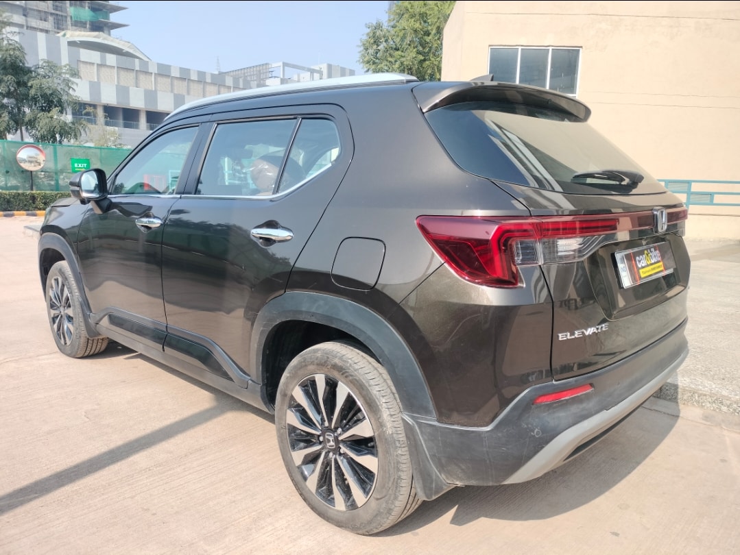 Elevate image 3 Elevate image 3