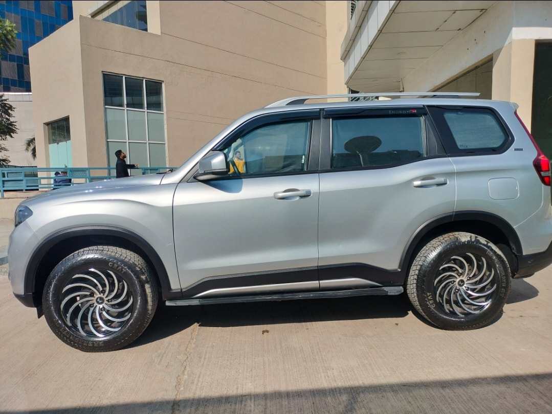 Scorpio-N image 5 Scorpio-N image 5