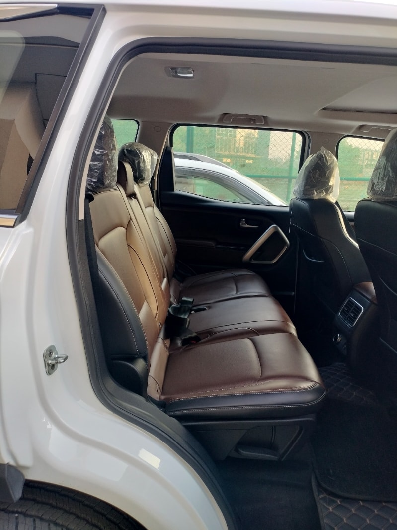 Scorpio-N image 17 Scorpio-N image 17