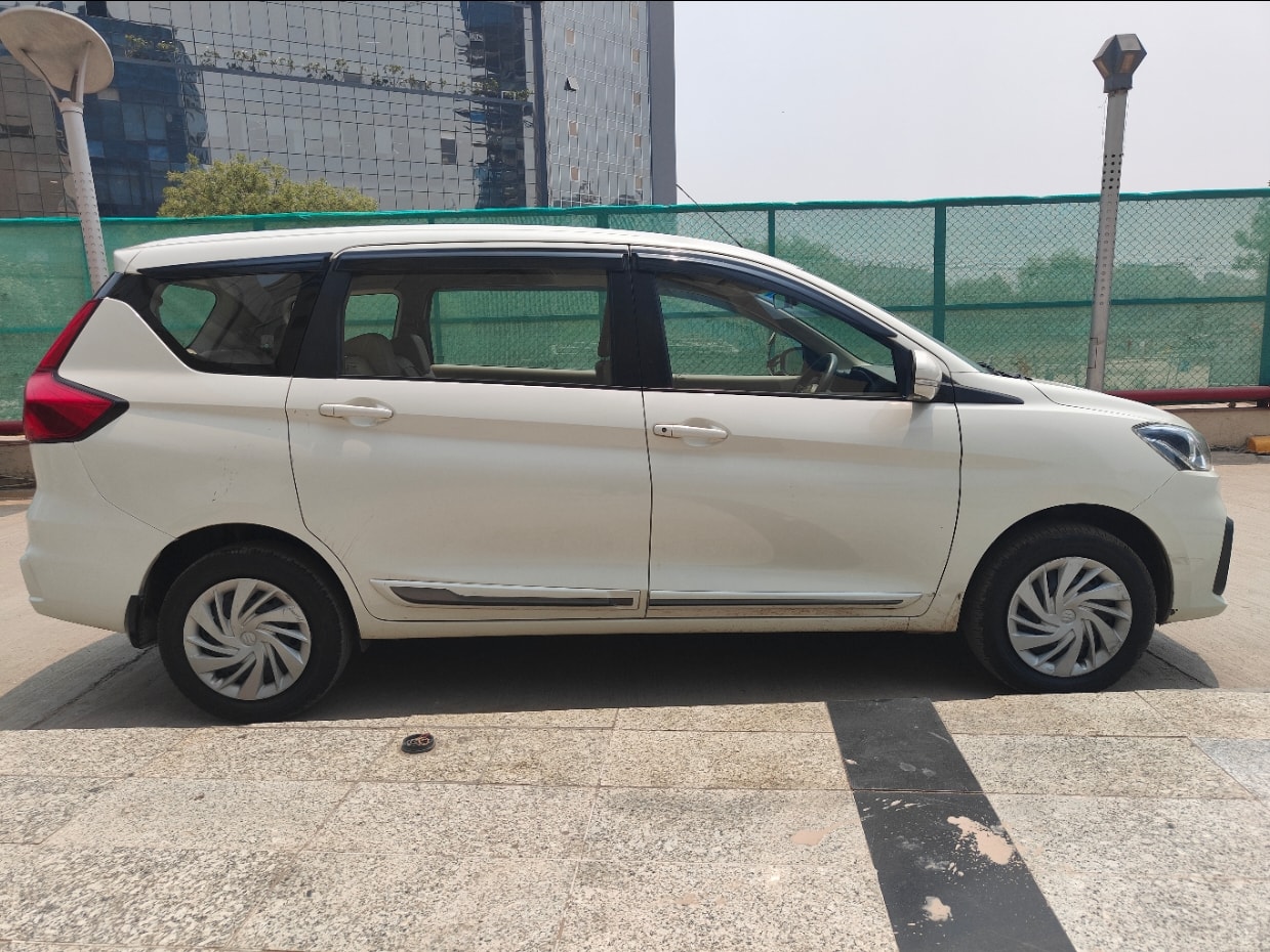 Ertiga image 6 Ertiga image 6