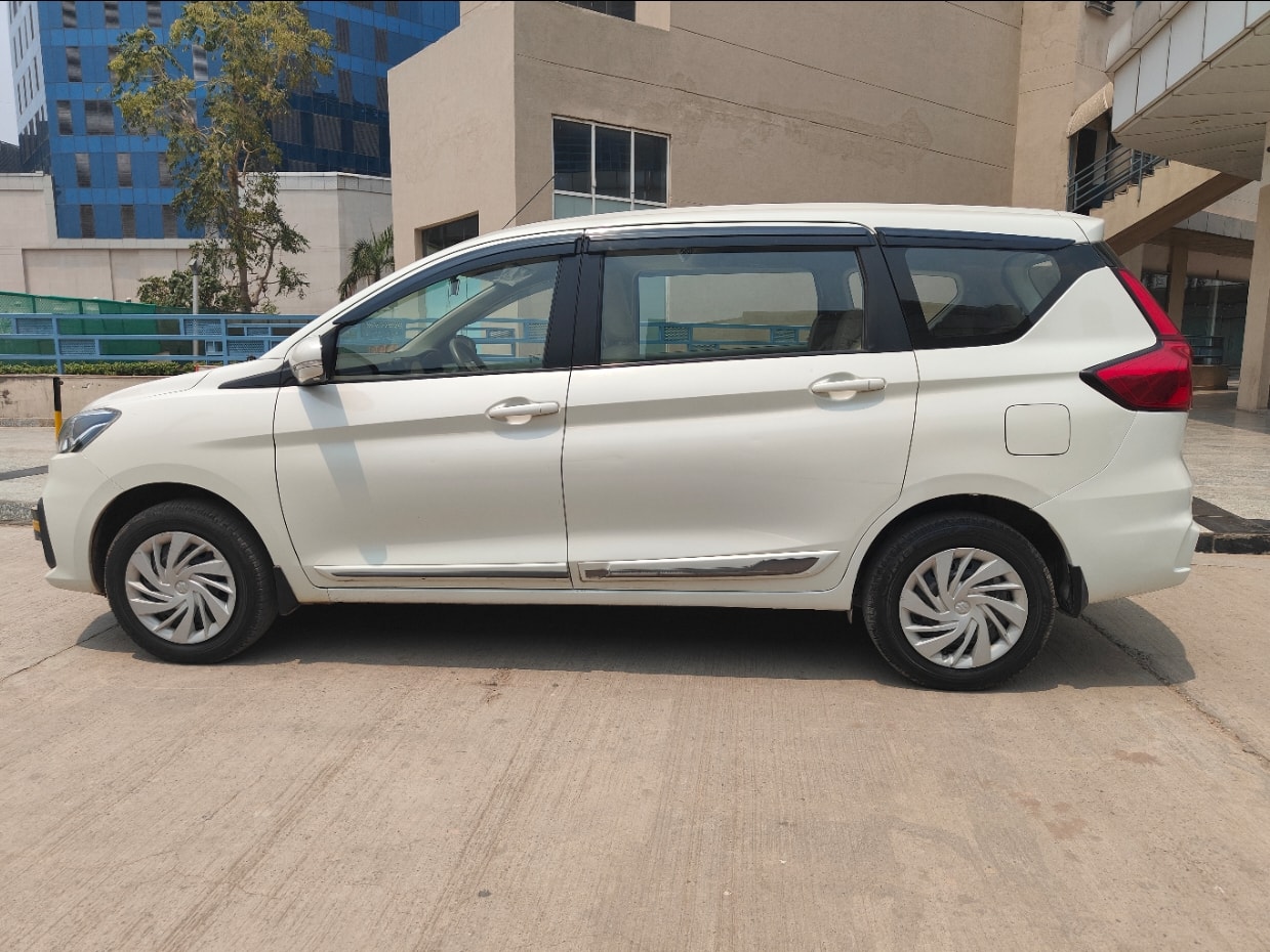 Ertiga image 9 Ertiga image 9