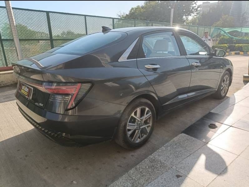 Used 2023 Hyundai Verna Used 2023 Hyundai Verna