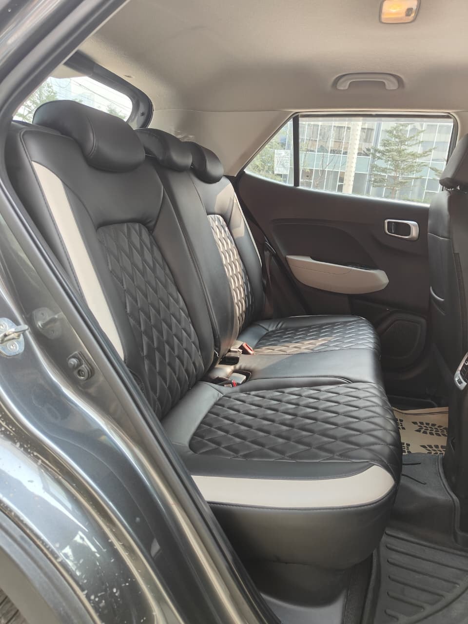 Used 2024 Hyundai Venue Used 2024 Hyundai Venue