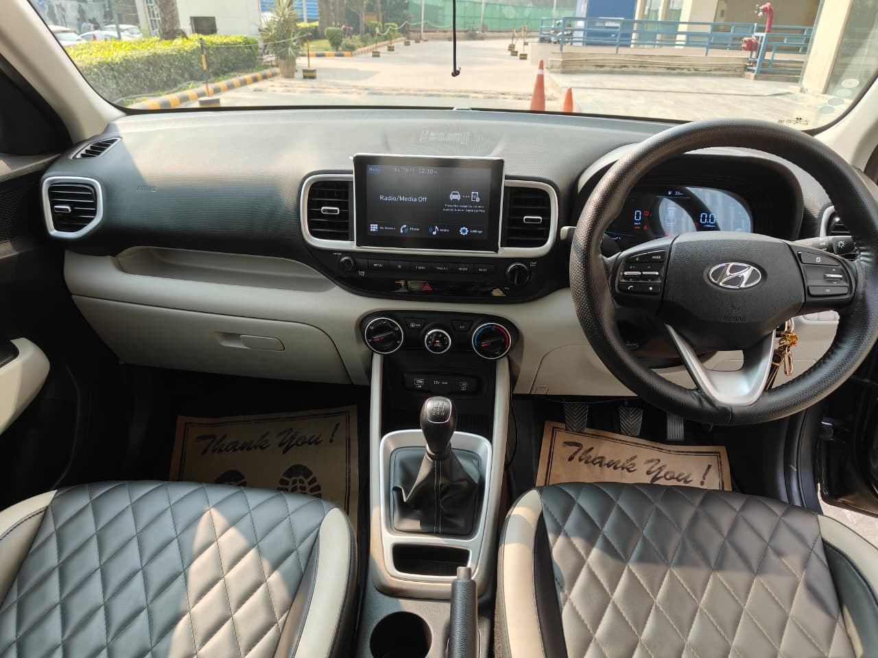 Used 2024 Hyundai Venue Used 2024 Hyundai Venue