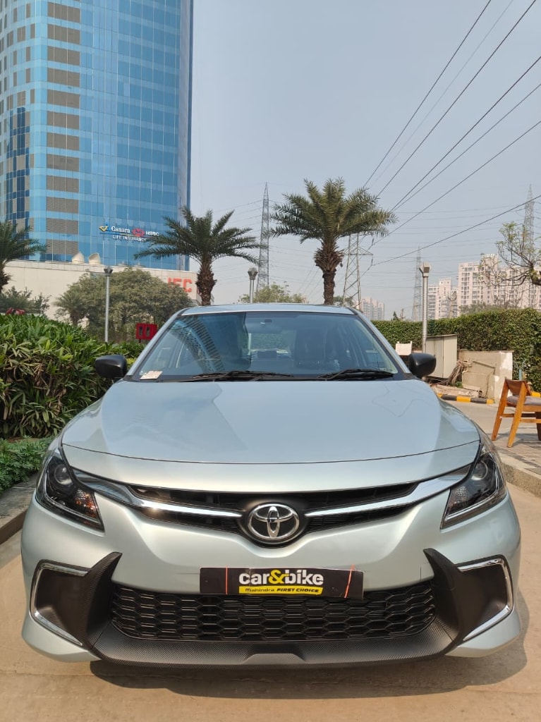 Used 2025 Toyota Glanza Used 2025 Toyota Glanza