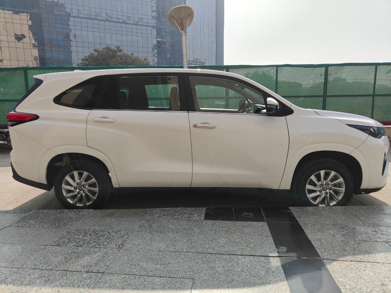 Innova Hycross image 5 Innova Hycross image 5