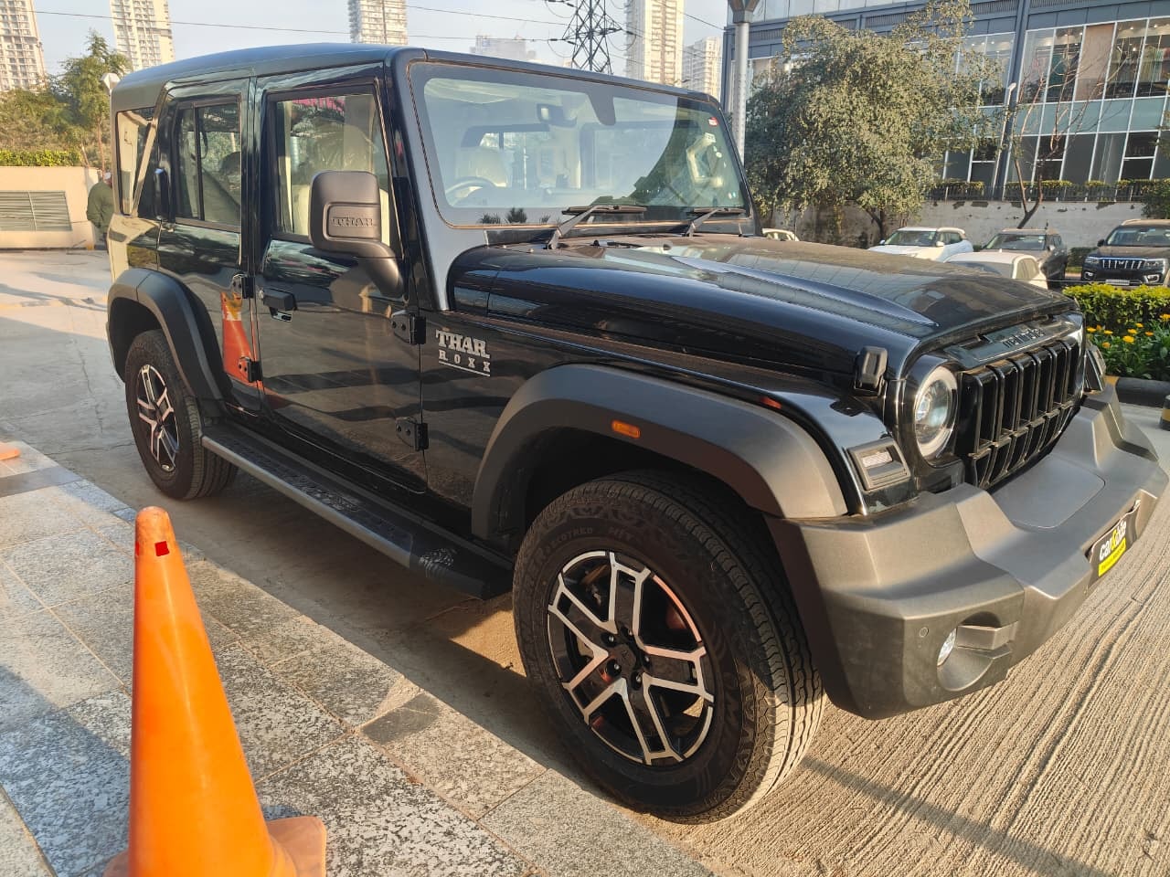 XUV 3XO image 6 XUV 3XO image 6