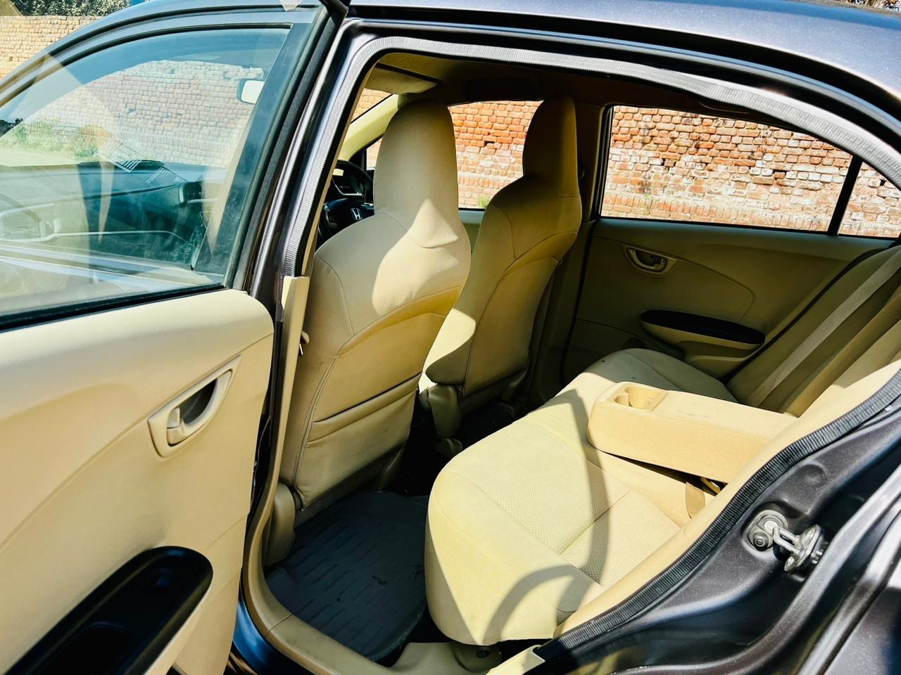 Amaze image 14 Amaze image 14