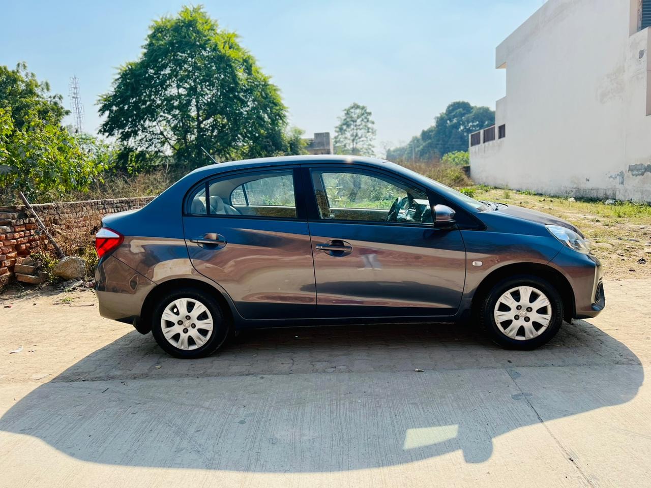 Amaze image 6 Amaze image 6