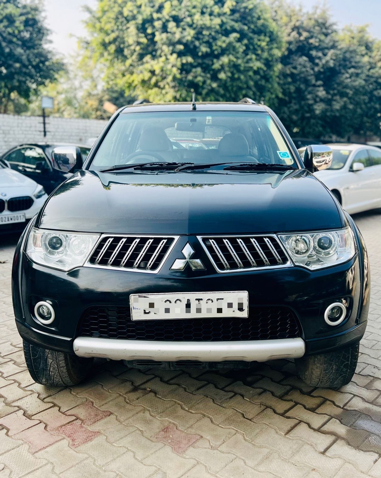 Pajero Sport image 8 Pajero Sport image 8