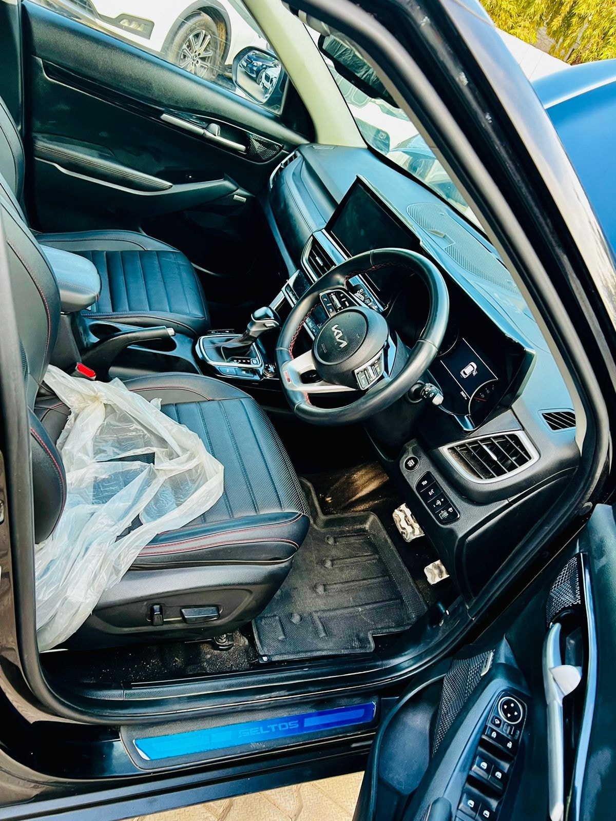 Seltos image 5 Seltos image 5