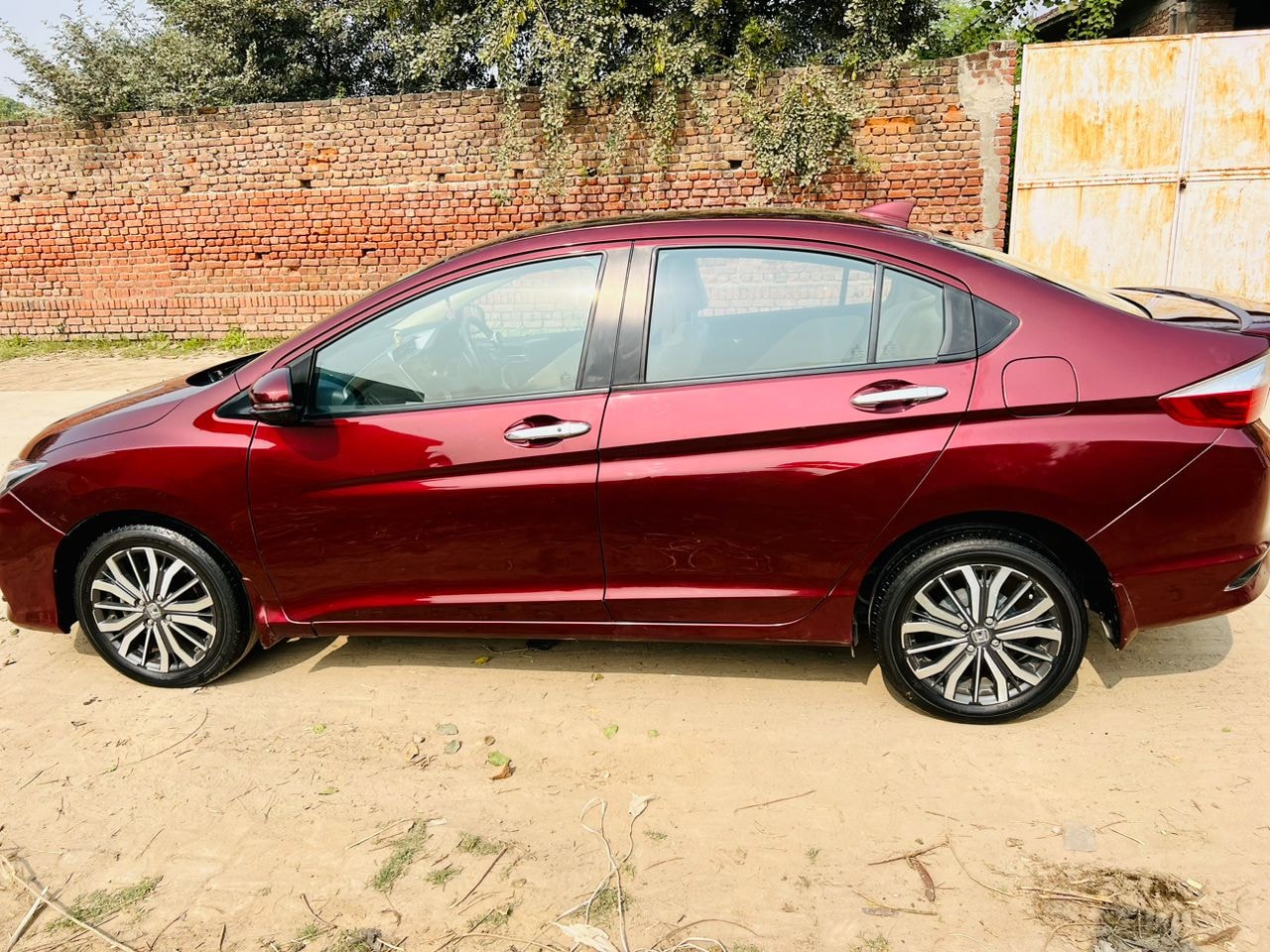 City ZX image 2 City ZX image 2