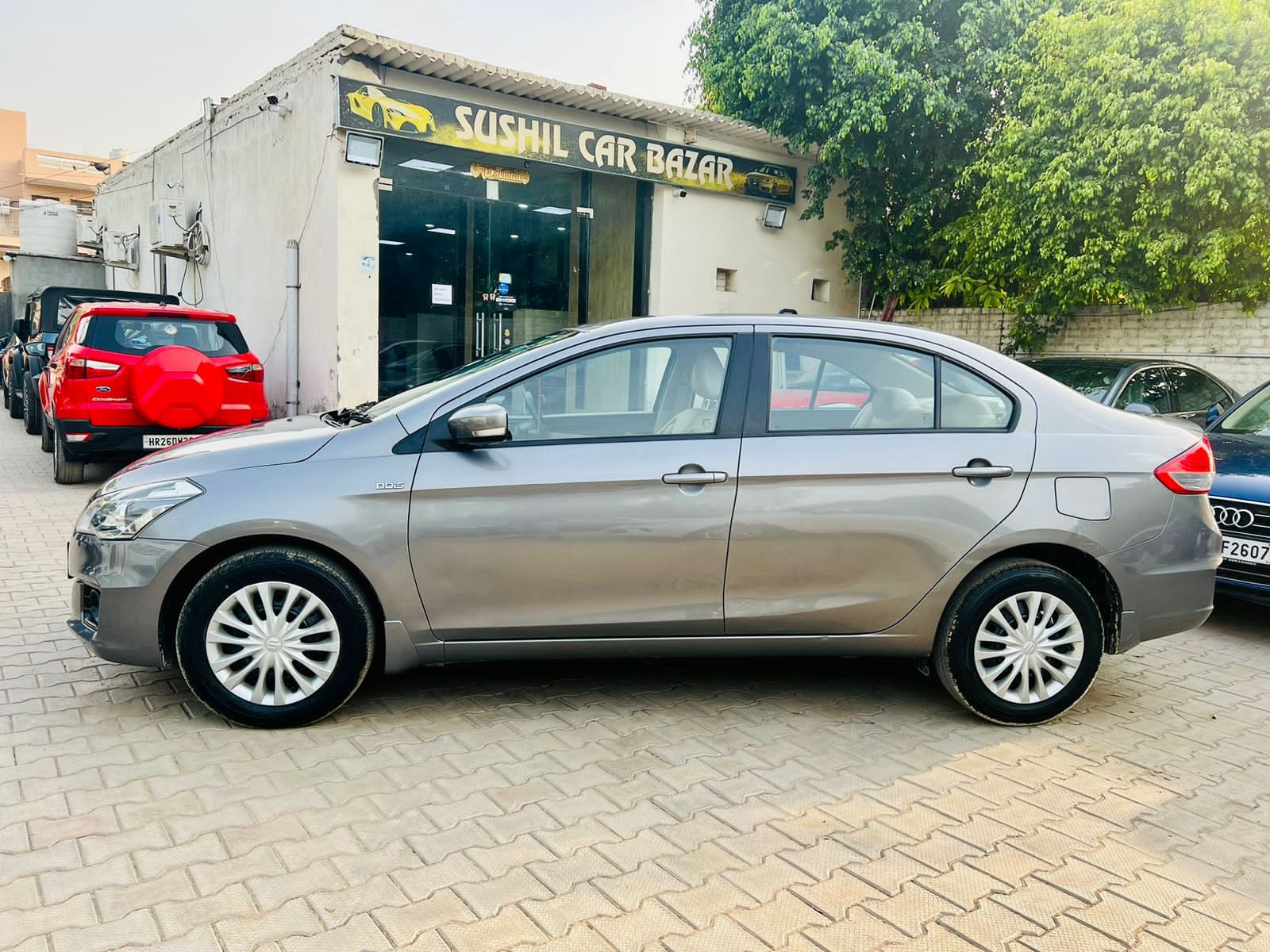 Ciaz image 2 Ciaz image 2