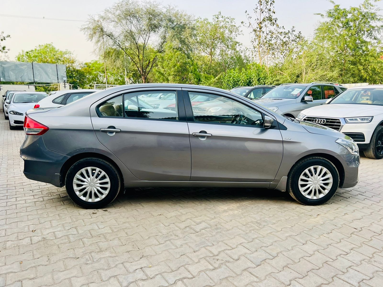 Ciaz image 5 Ciaz image 5