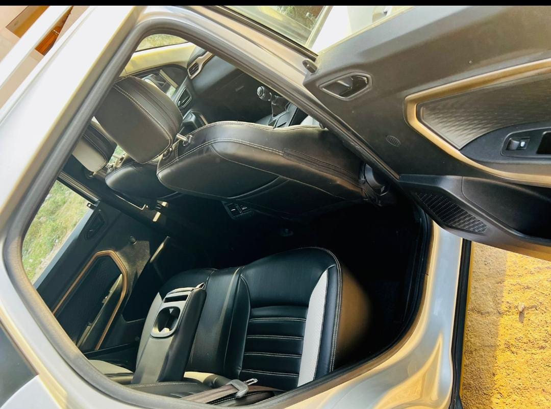 Kiger image 10 Kiger image 10