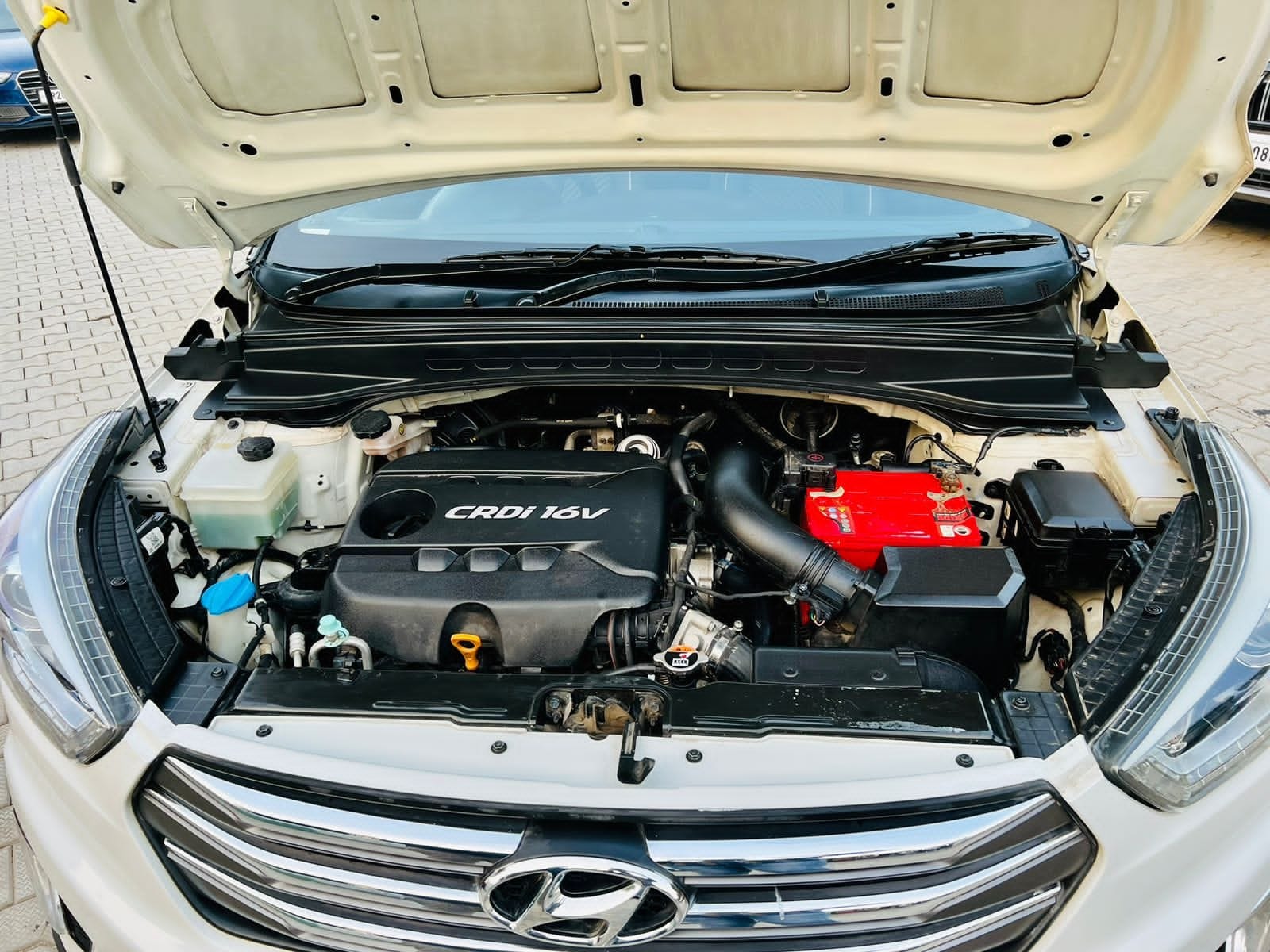 Creta image 7 Creta image 7