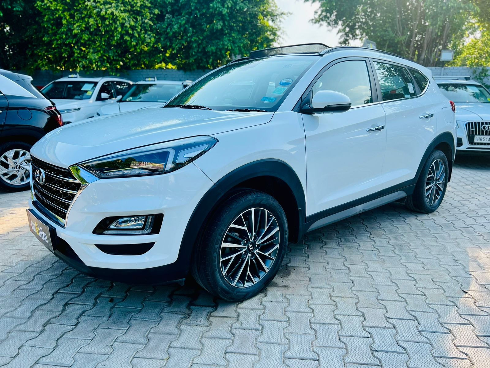 Tucson image 1 Tucson image 1