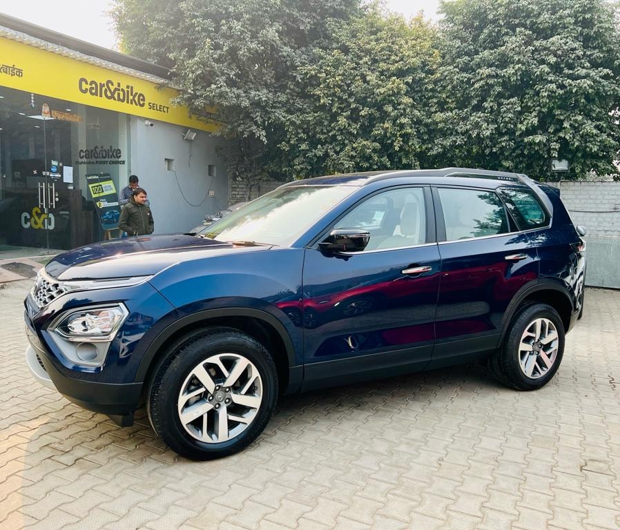 Safari image 1 Safari image 1