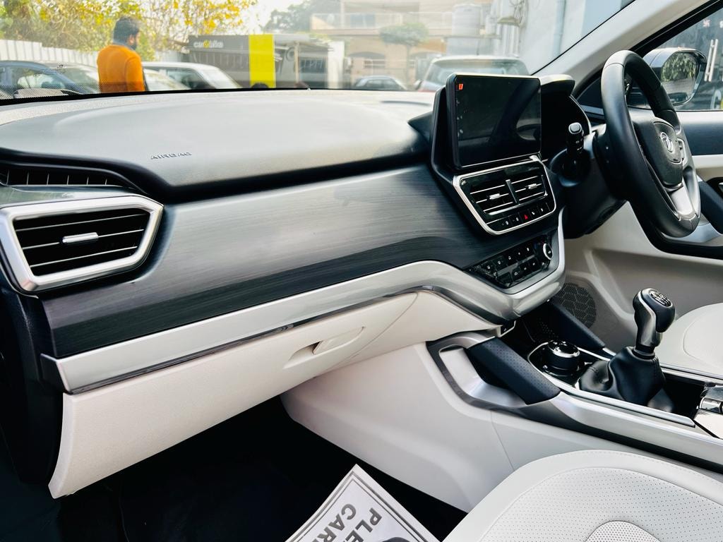 Safari image 12 Safari image 12