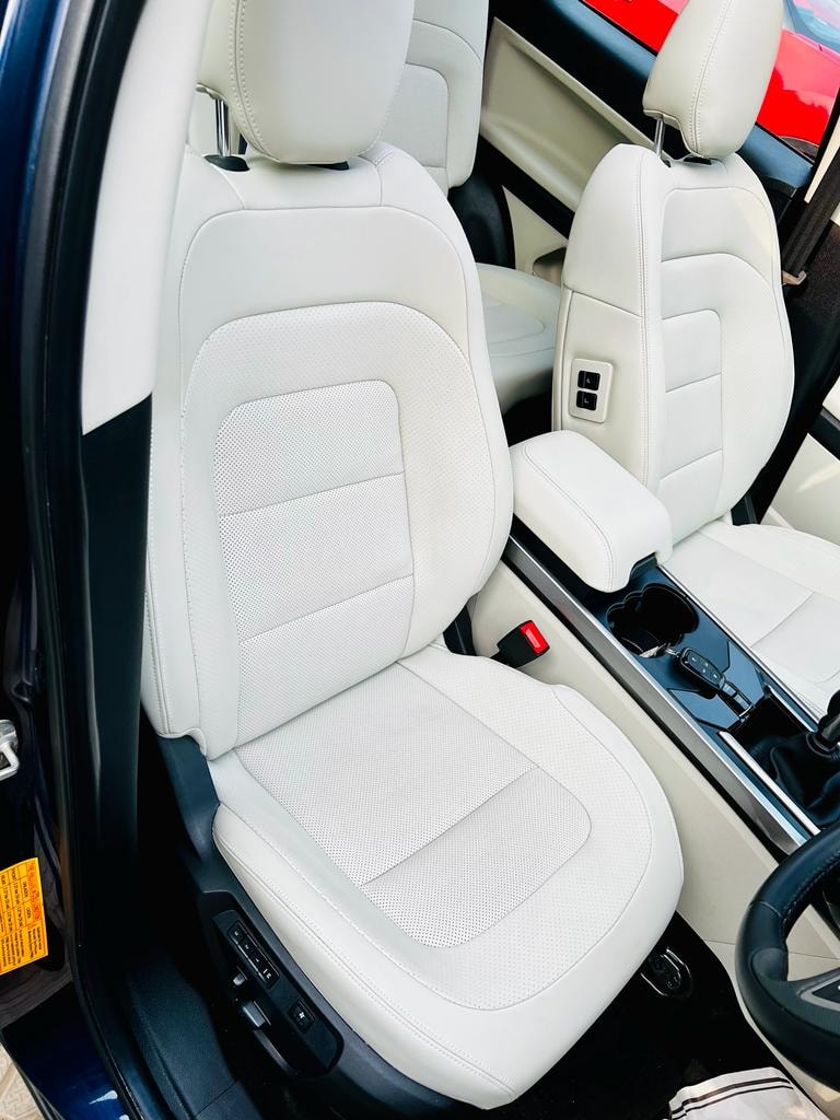 Safari image 14 Safari image 14