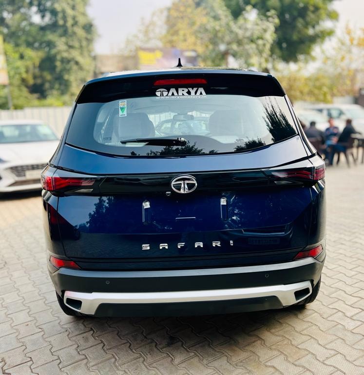 Safari image 4 Safari image 4