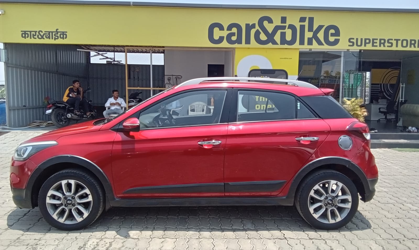 i20 Active image 2 i20 Active image 2