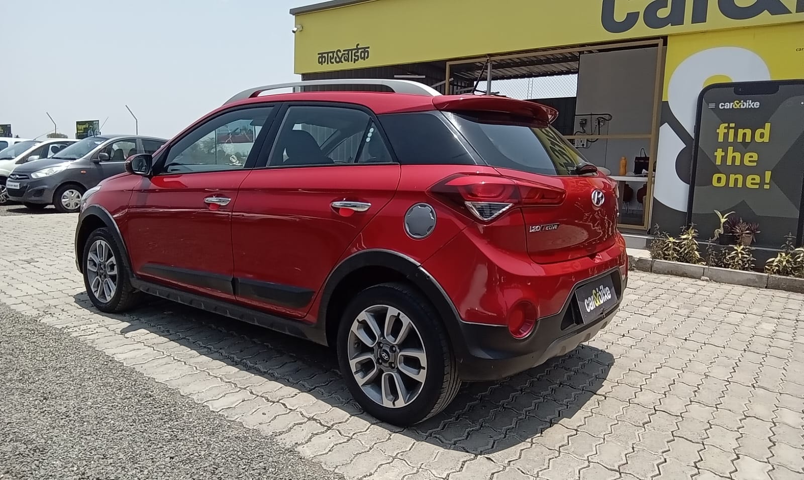 i20 Active image 3 i20 Active image 3