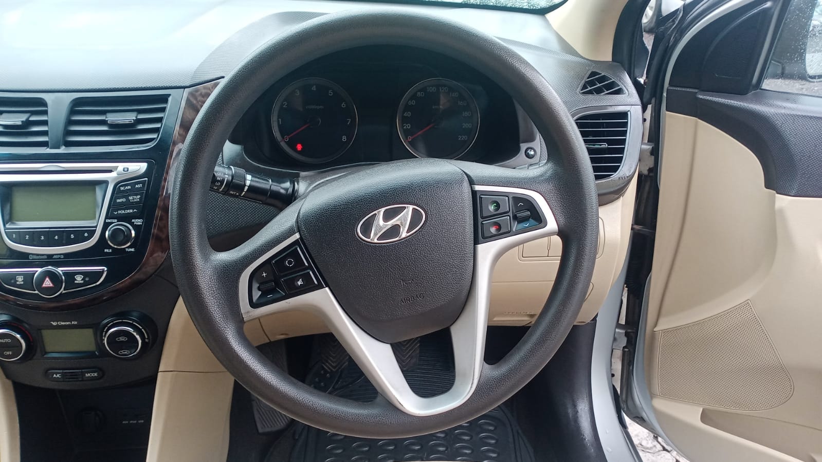 Verna image 13 Verna image 13