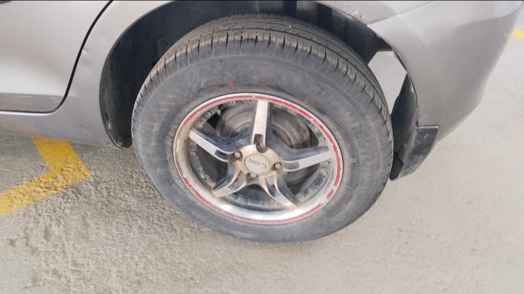 Swift image 13 Swift image 13