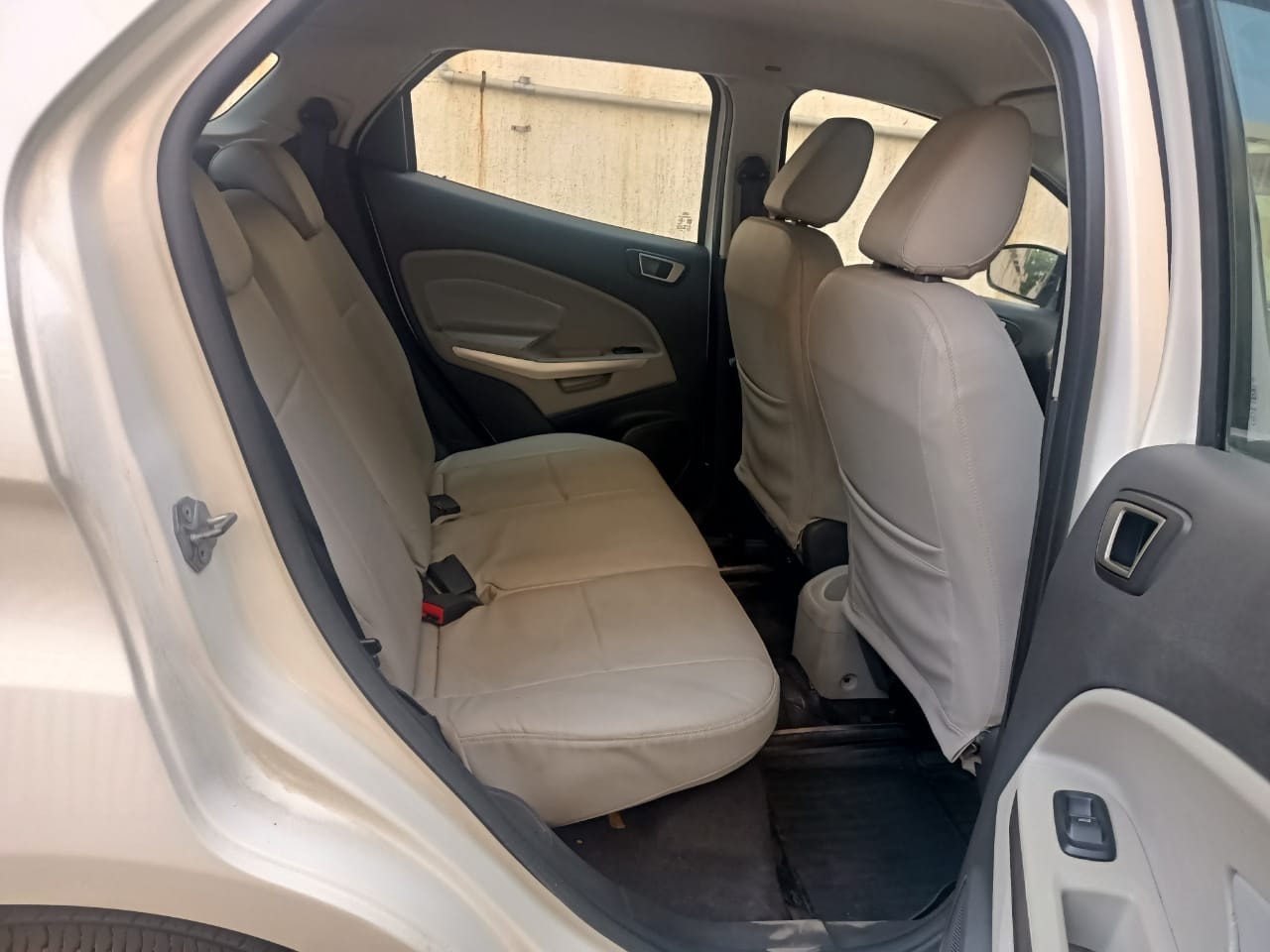 EcoSport image 13 EcoSport image 13