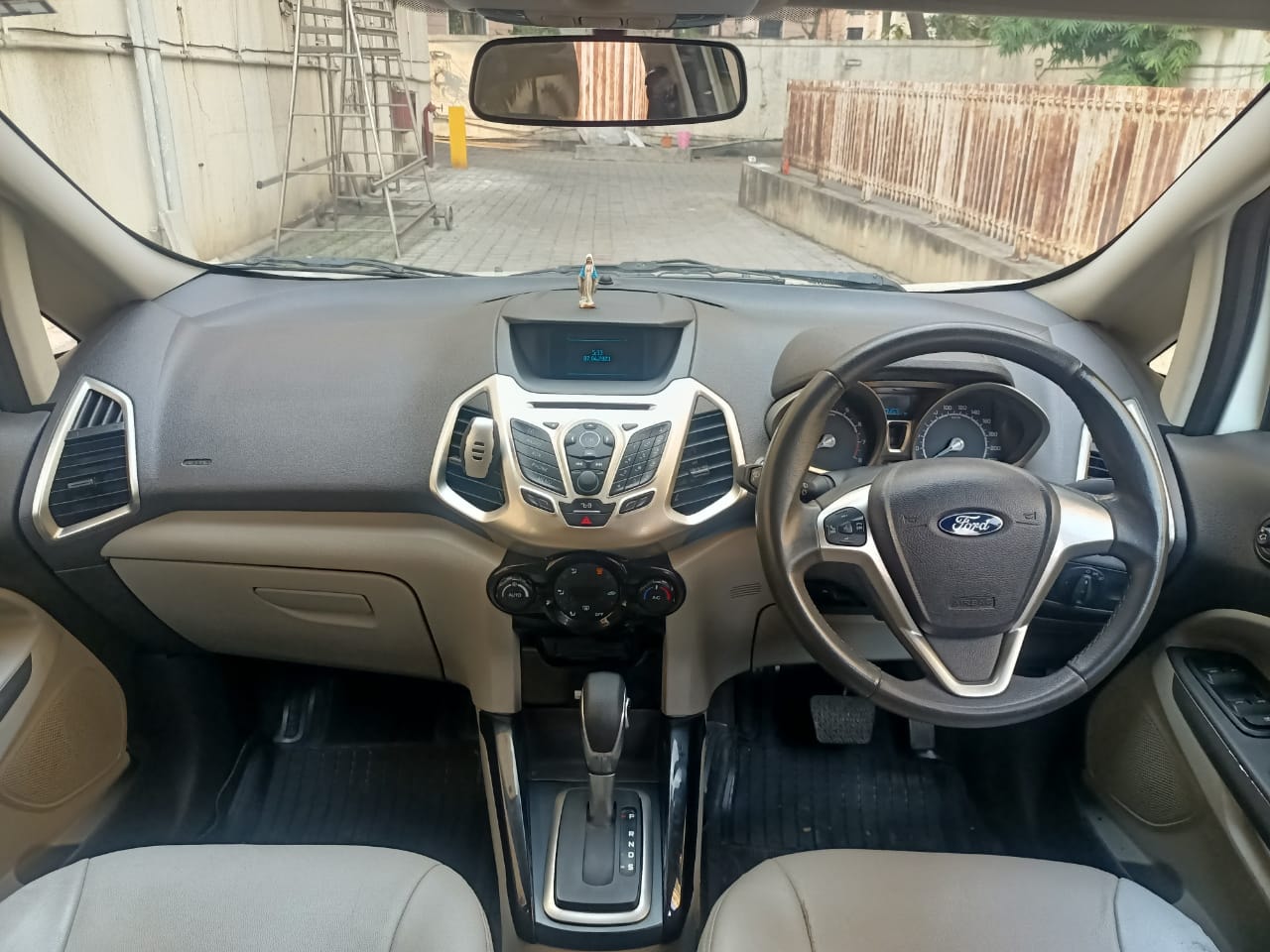 EcoSport image 10 EcoSport image 10