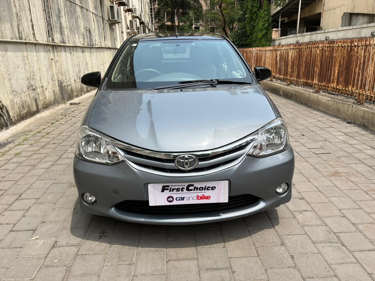 Etios Liva image 1 Etios Liva image 1